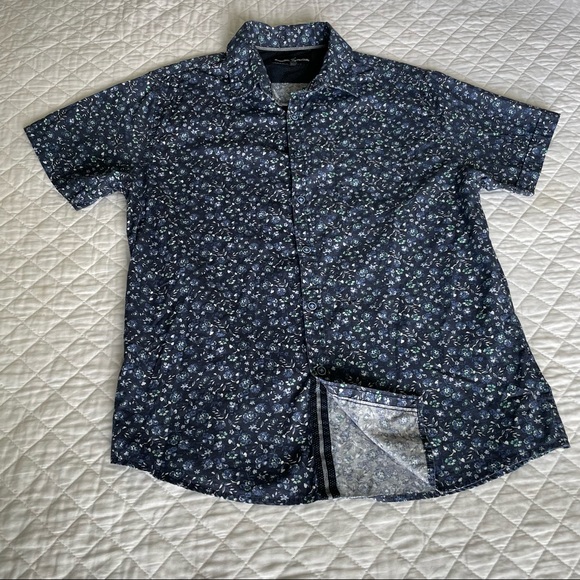 Men Short Sleeve Button Down Shirt Size Large - Picture 2 of 8